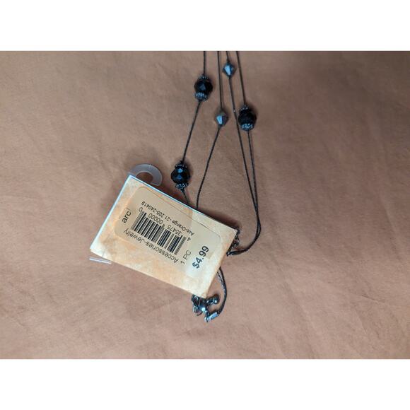 Y2K Black Daisy Pendant Necklace ~ Shimmery AB Crystal Center whimsigoth edgy - Picture 4 of 9